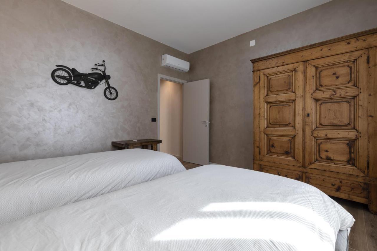 La Lupa Apartment - In The Heart Of Aosta With Car Box Екстериор снимка