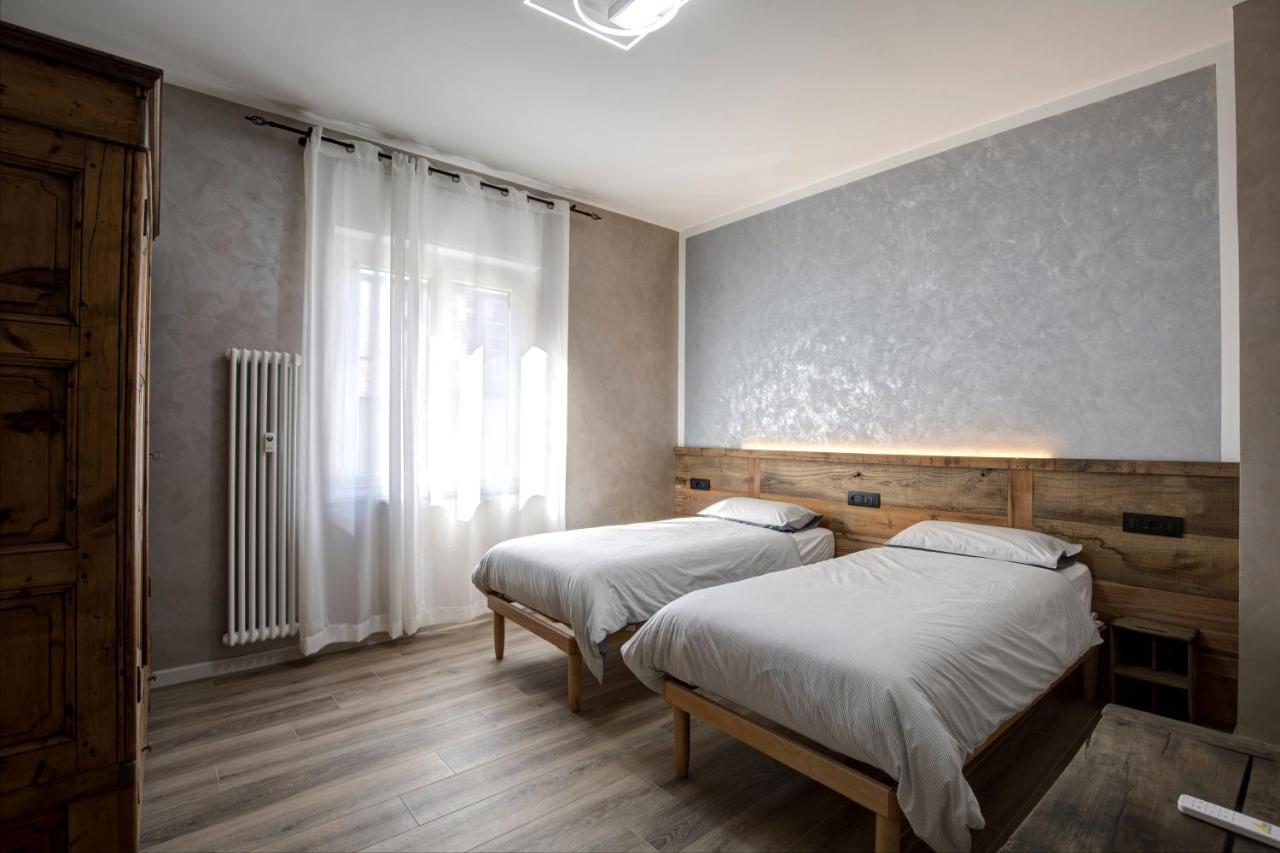 La Lupa Apartment - In The Heart Of Aosta With Car Box Екстериор снимка