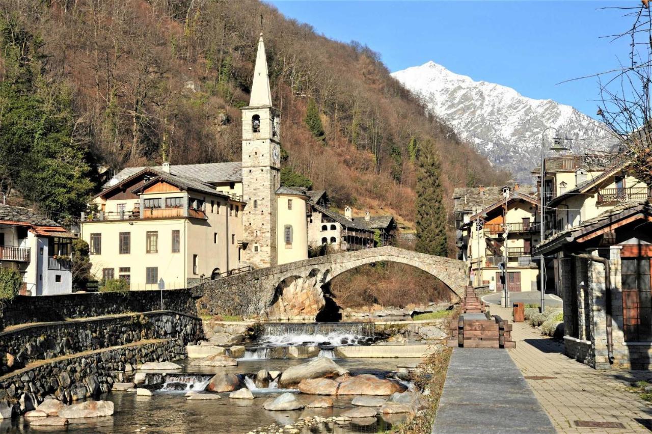 La Lupa Apartment - In The Heart Of Aosta With Car Box Екстериор снимка